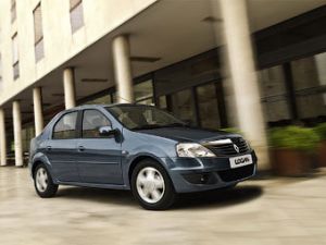 В январе самой продаваемой иномаркой в России стал Renault Logan