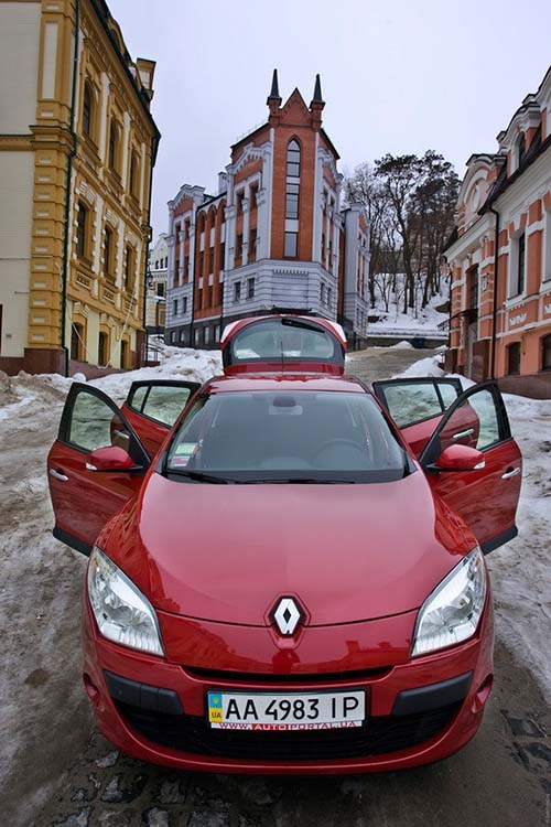 Тест-драйв Renault Megane III