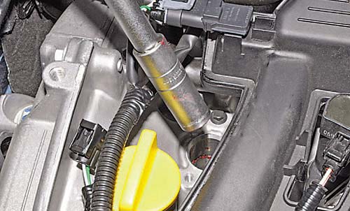 Renault Logan: меняем моторное масло в двигателе, советы